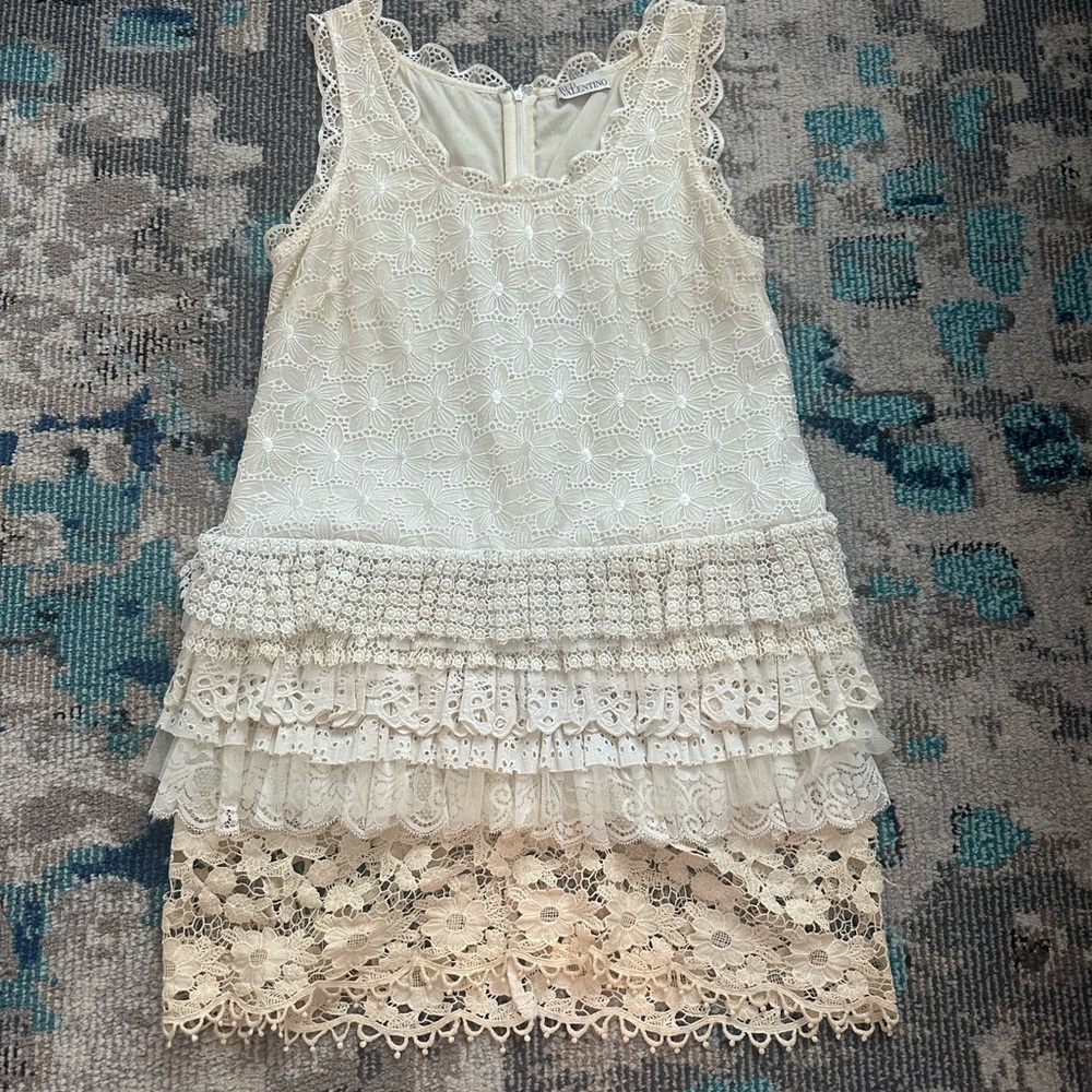 RED VALENTINO lace dress